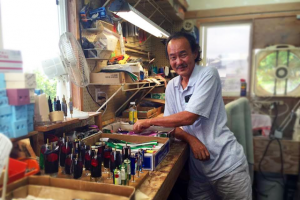 Hawaiian Lure Makers – Past & Present Eric “Koya” Koyanagi a well known master of Hawaiian Lure Makers